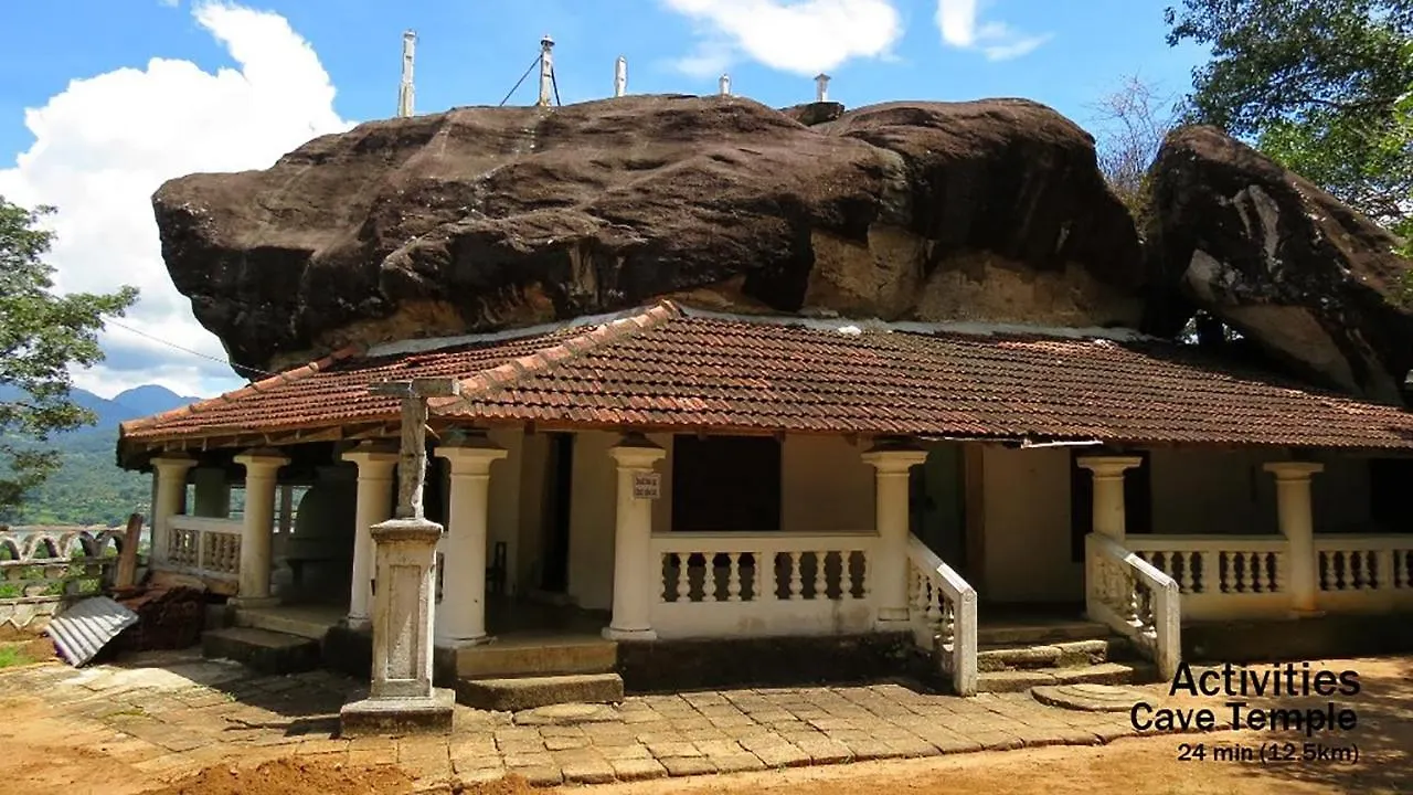 Green Castle Kandy Ξενοδοχείο 0*,